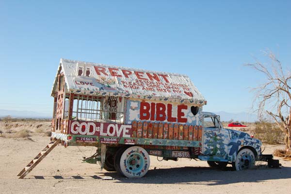 Salvation Mountain, photography by David J. Thompson