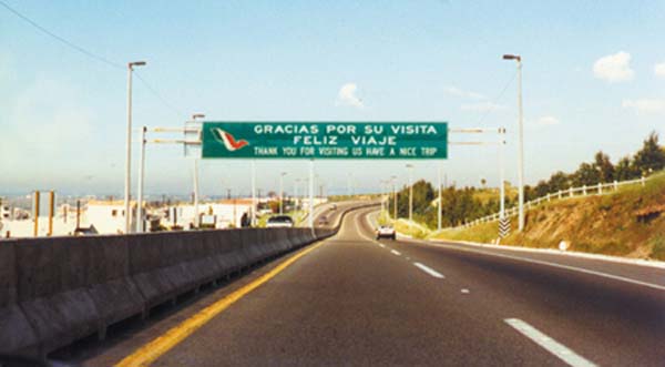 leaving Mexico to enter the United States by car