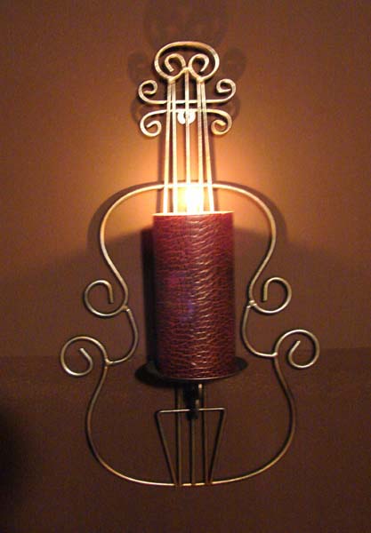 violin candle holder, copyright 2007-2016 Janet Kuypers