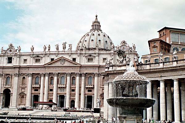 rome02vatican-city20030520